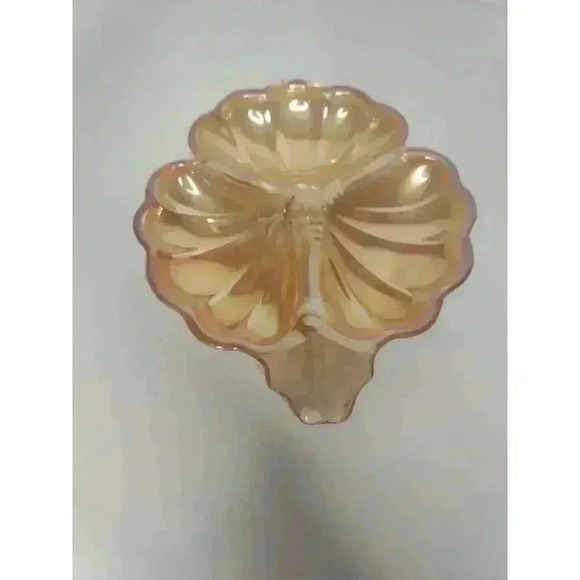Vintage Carnival Glass Leaf Pattern Separated Candy Dish Orange Peach MCM Retro - Picture 1 of 5